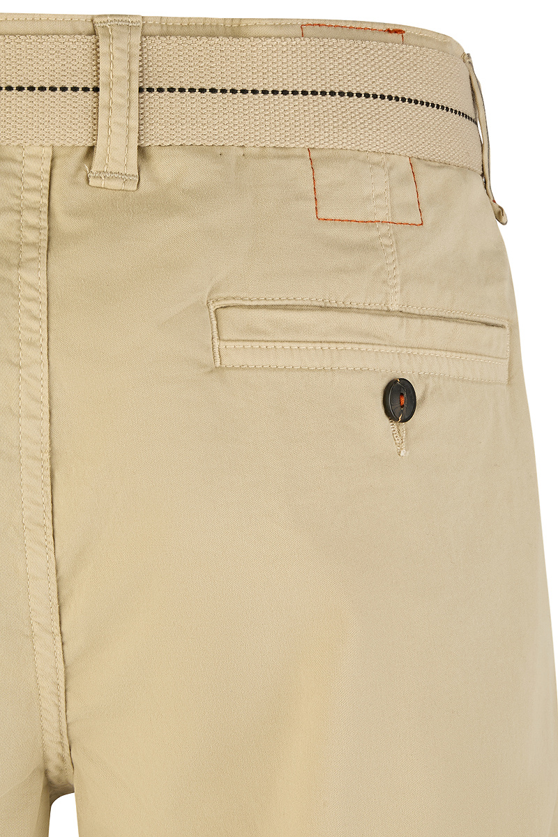 Chino Bermuda